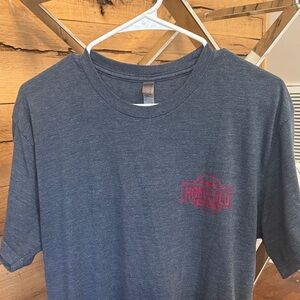 Gray T-Shirt with Red Honolulu Beerworks Logo